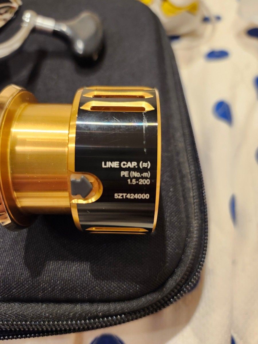 Shimano 15 Twin Power 4000PG Spinning Reel Used Fully Overhauled W/ Spare Spool
