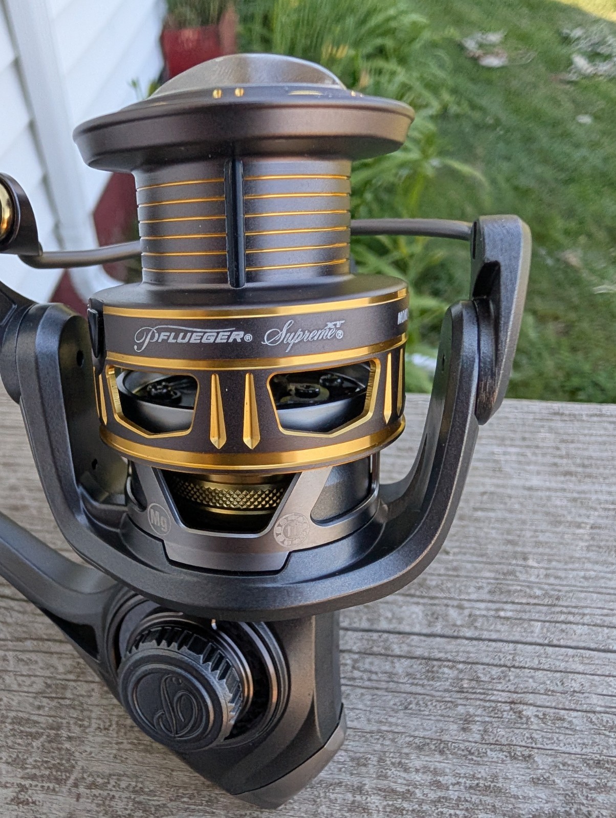 Pflueger Supreme XT Spinning Fishing Reel SUPXTSP30X. New Off Combo. Sharp!