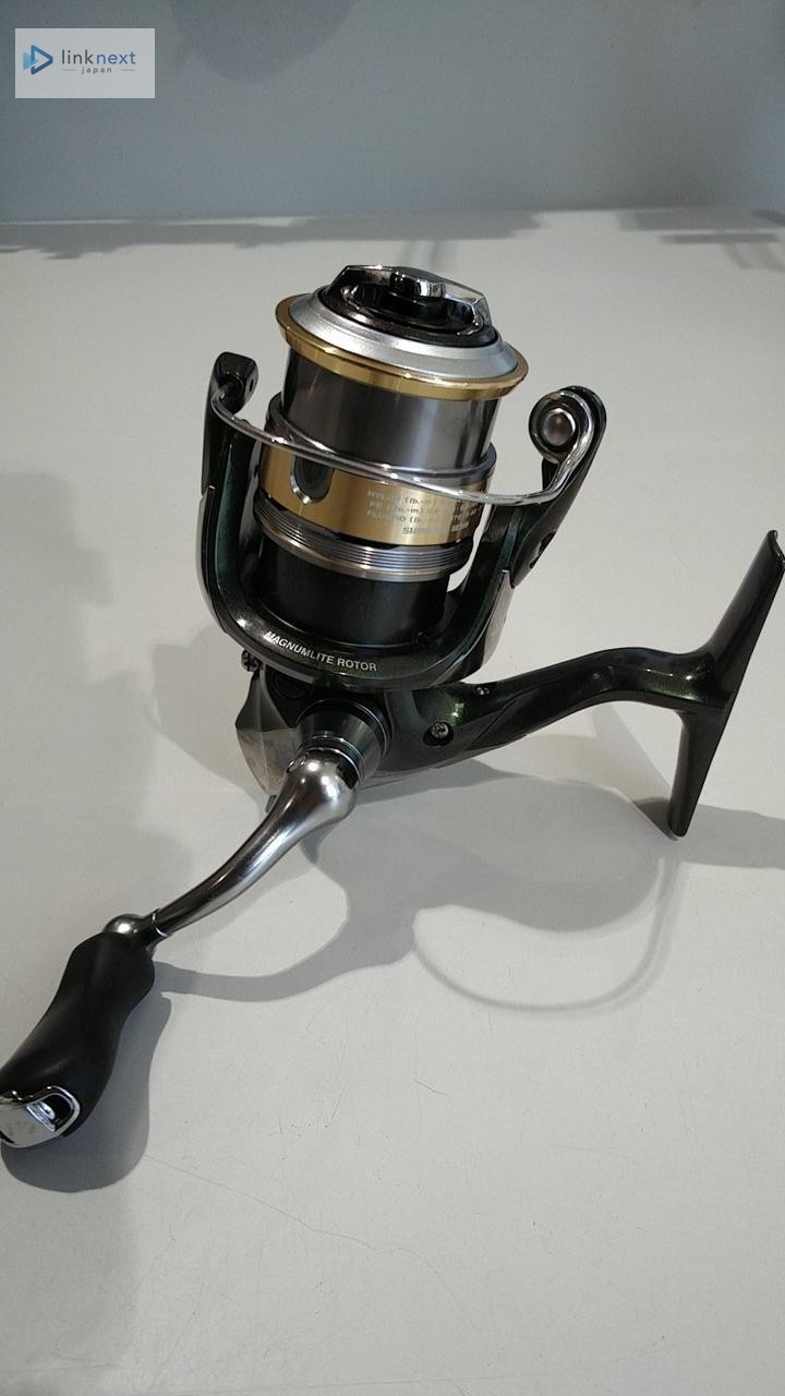SHIMANO 12 Cardiff C2000SS Spinning Reel, 5.0:1 Gear, 165g