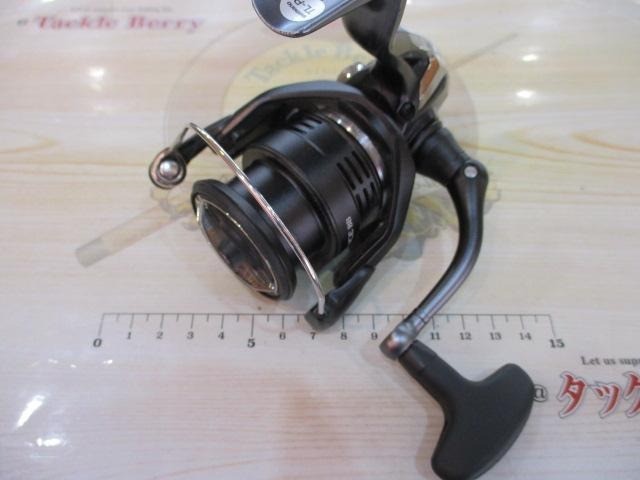SHIMANO’s 20 Exsence BB C3000MHG Reel Spinning Reel Used big game fishing