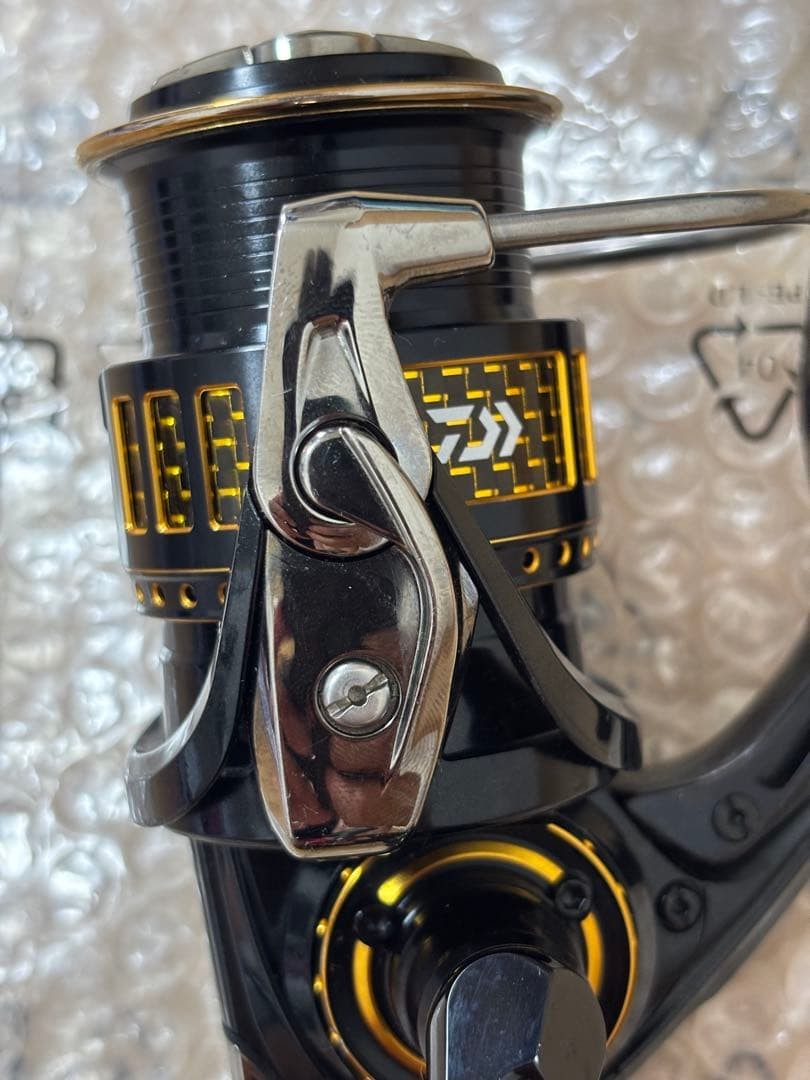 DAIWA 17 Morethan 2510PE LBD Lever Drag Fishing Reel Used Condition