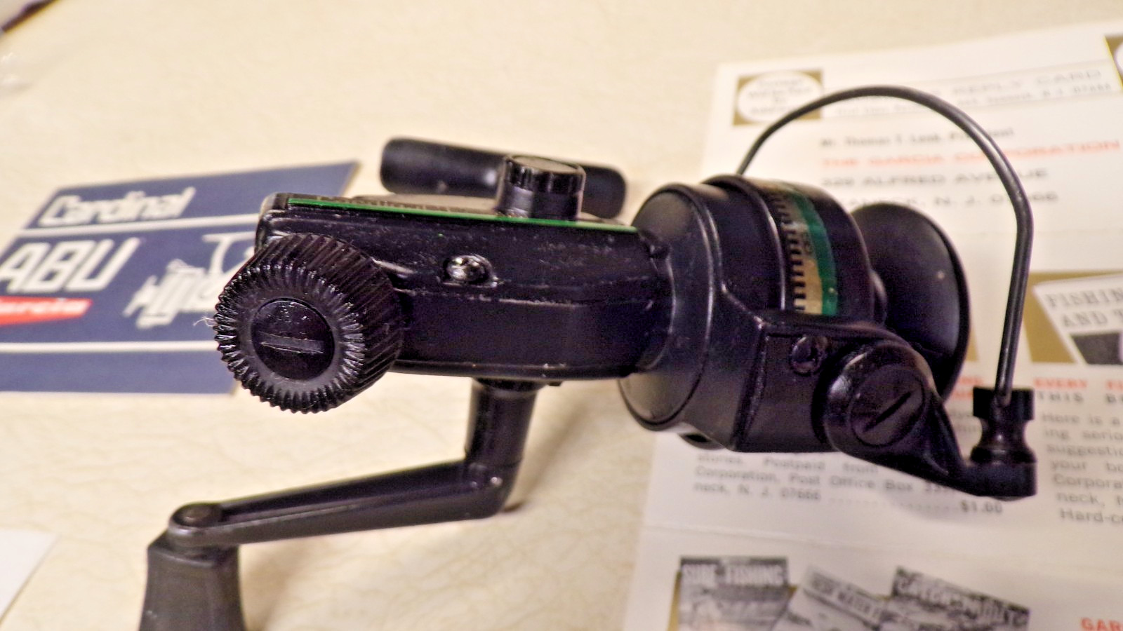 VINTAGE ABU GARCIA AMBASSADEUR FISHING REEL – CARDINAL 3 – WORKS GREAT