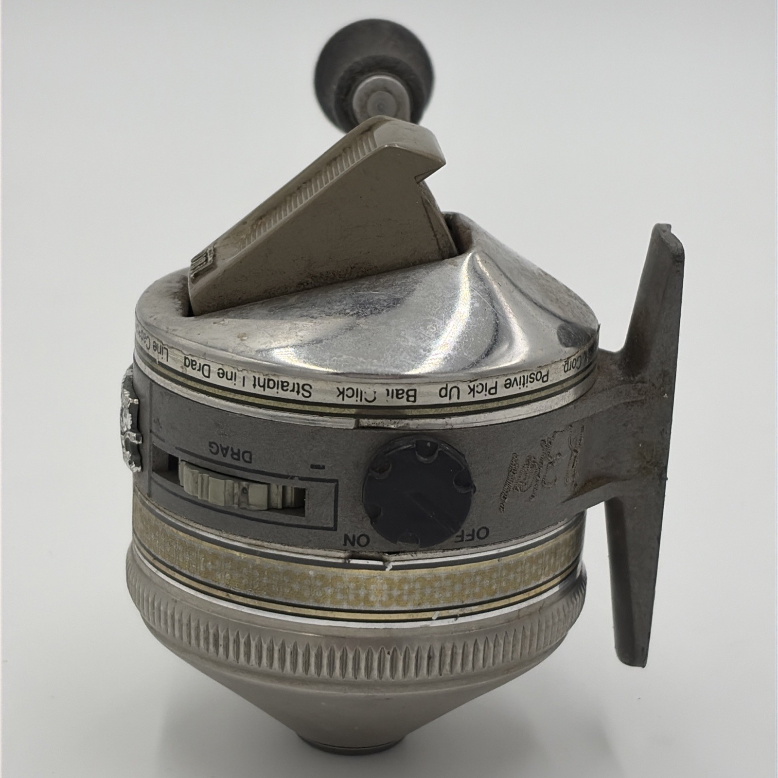 Vintage Zebco 33 Classic Graphite Spin Cast Stainless Fishing Reel USA 1984