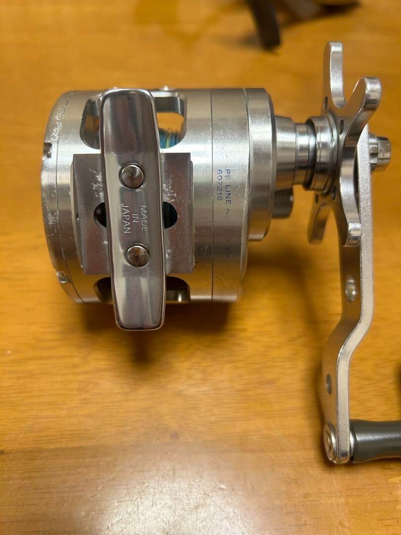 Daiwa SALTIGA Z20L Left Handle Baitcast Fishing Reel outdoor leisure unisex