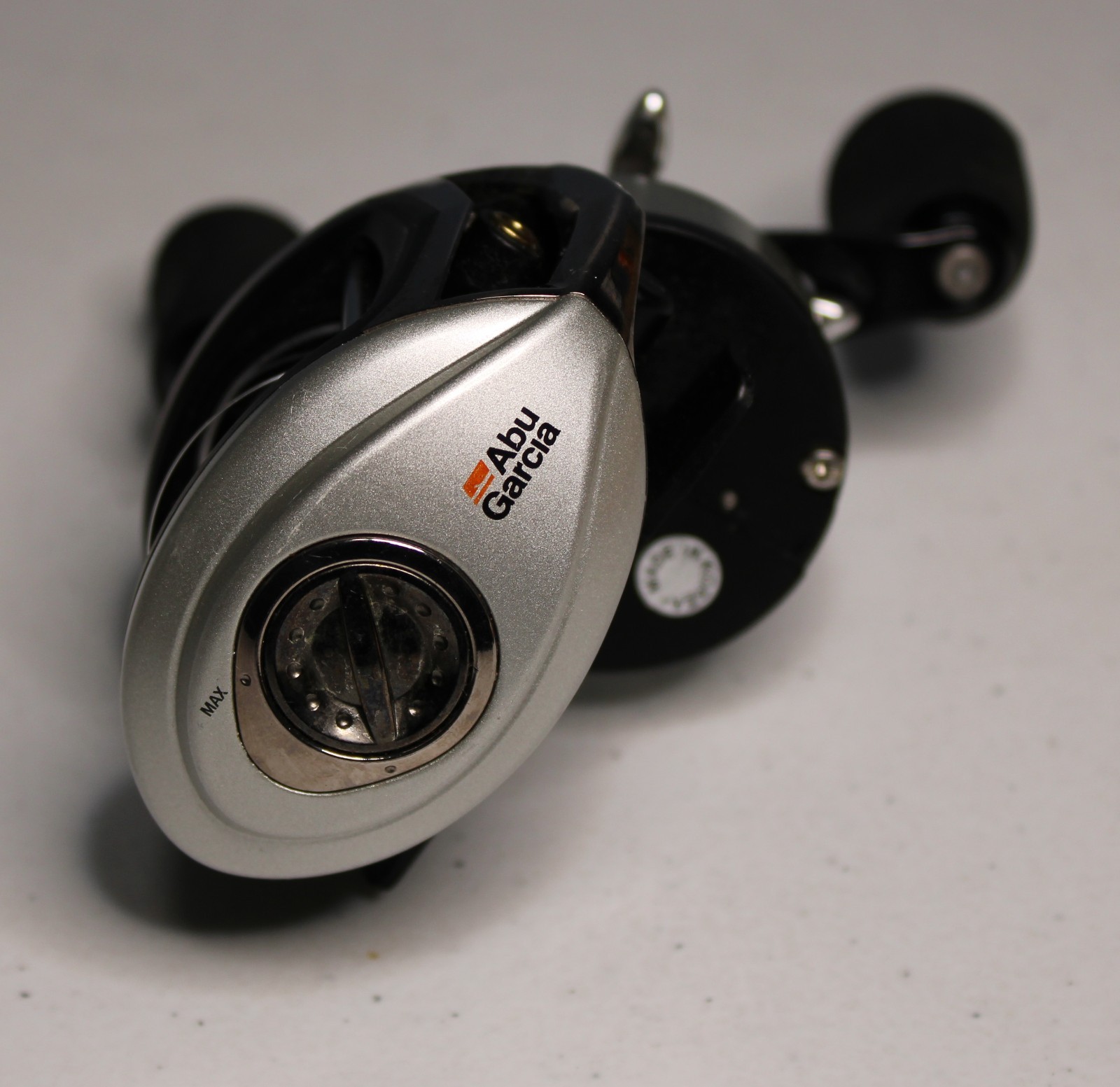 Abu Garcia Revo STX-L RVO3 7.1:1 Low Profile Baitcast Reel Left Hand 11BBs