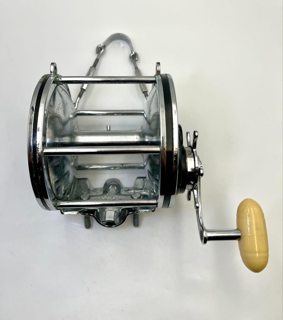 PENN Senator 12/0 Fishing Baitcasting Reel Saltwater Silver Fishing Tackle Used