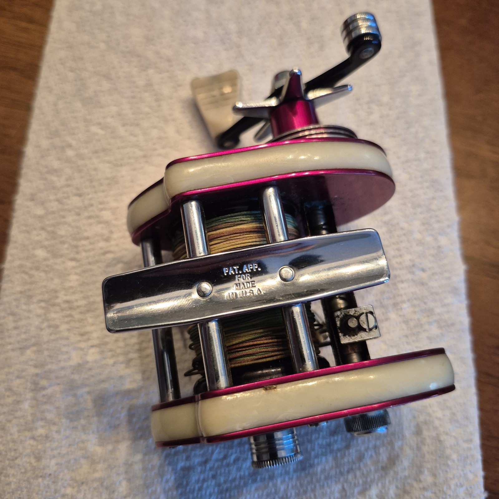 Vintage Bronson Invader 26 Baitcaster Fishing Reel