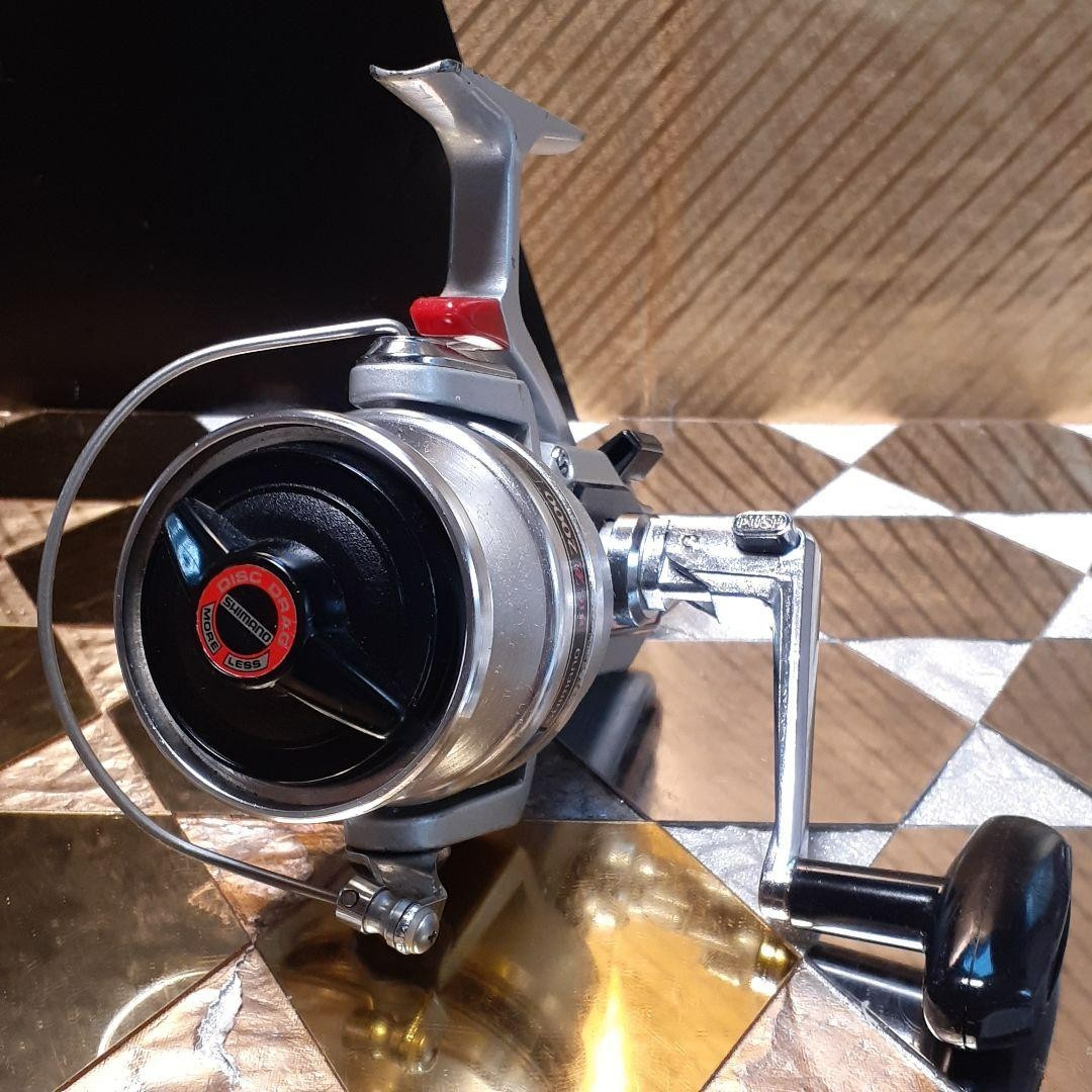 SHIMANO MIG-Z2000 Old Japanese Reel Vintage Rare From Japan