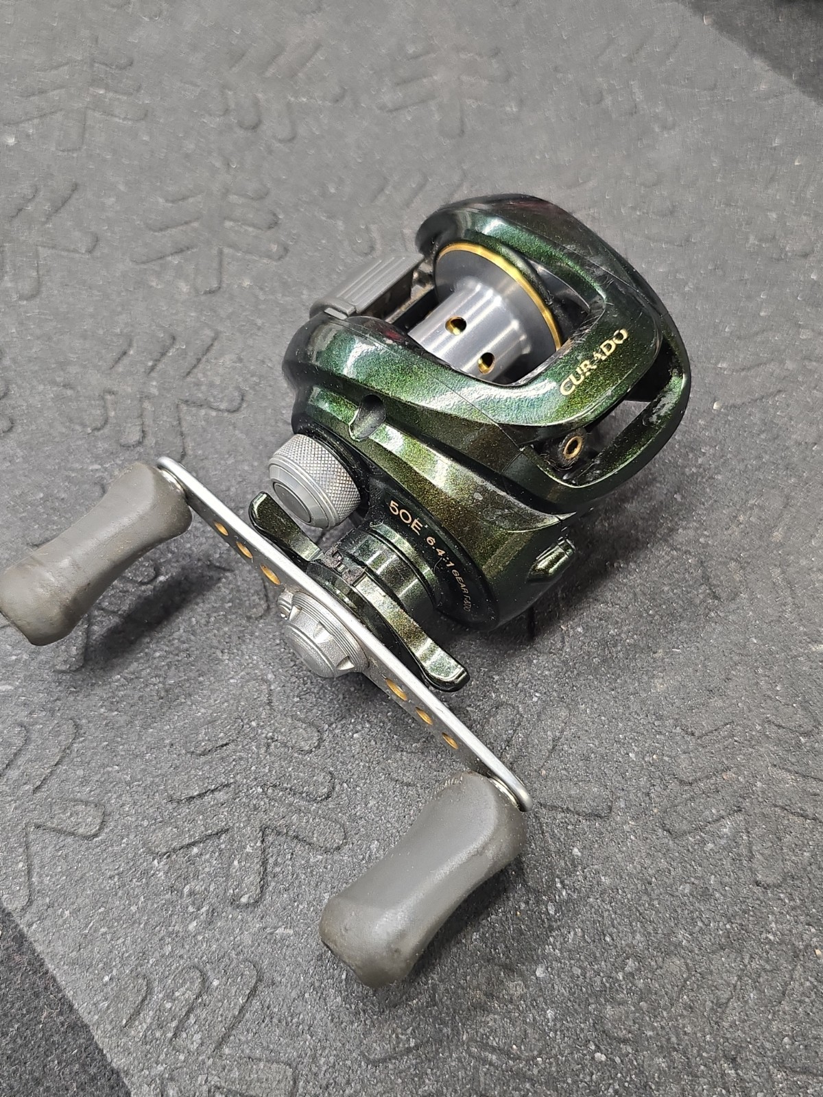 Shimano Curado 50E Casting Reel 6.4:1 Right-Hand