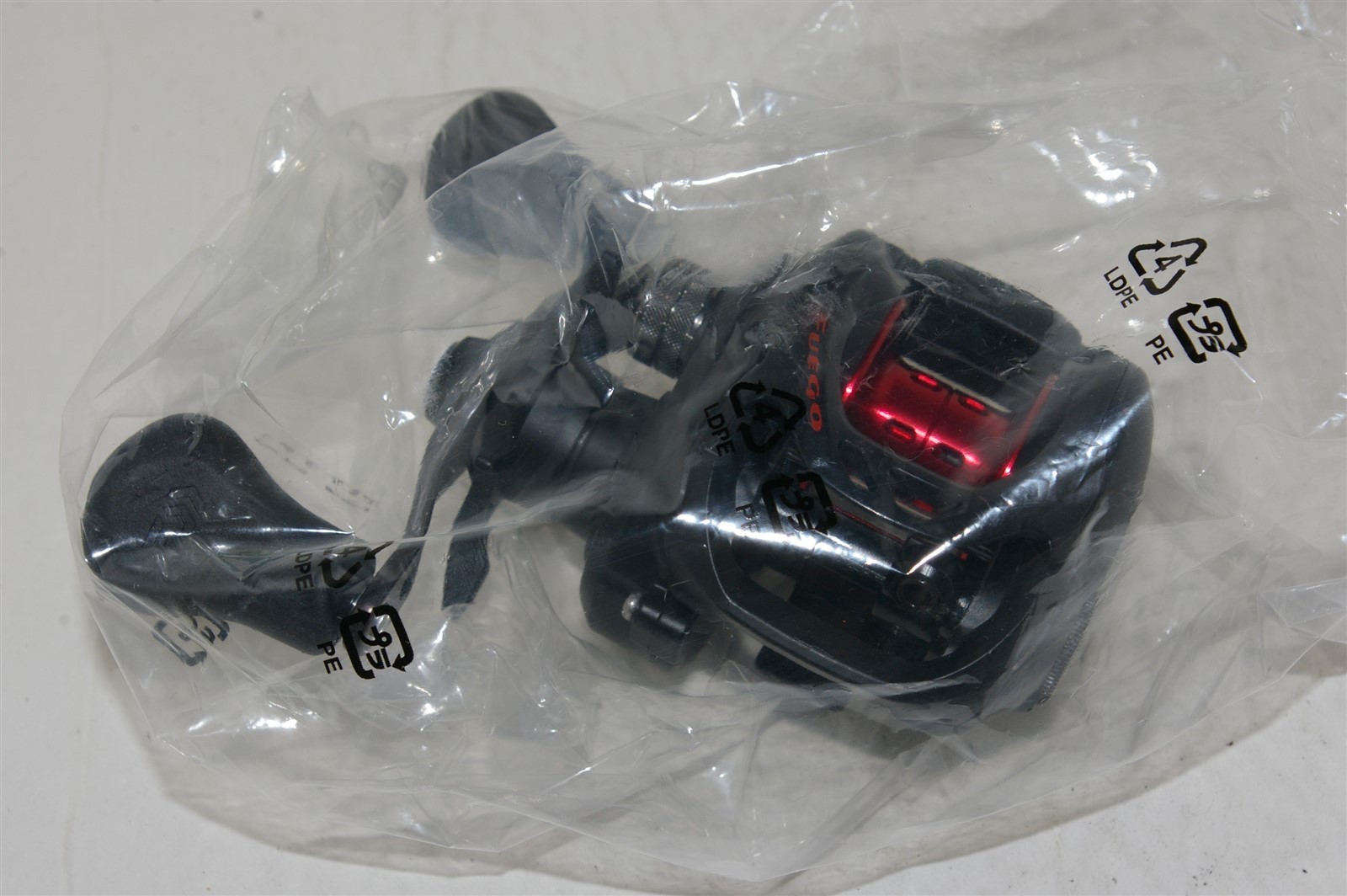 Diawa Fuego CT100HS Baitcasting 7:3 Reel Right Hand Retrieve Reel NEW