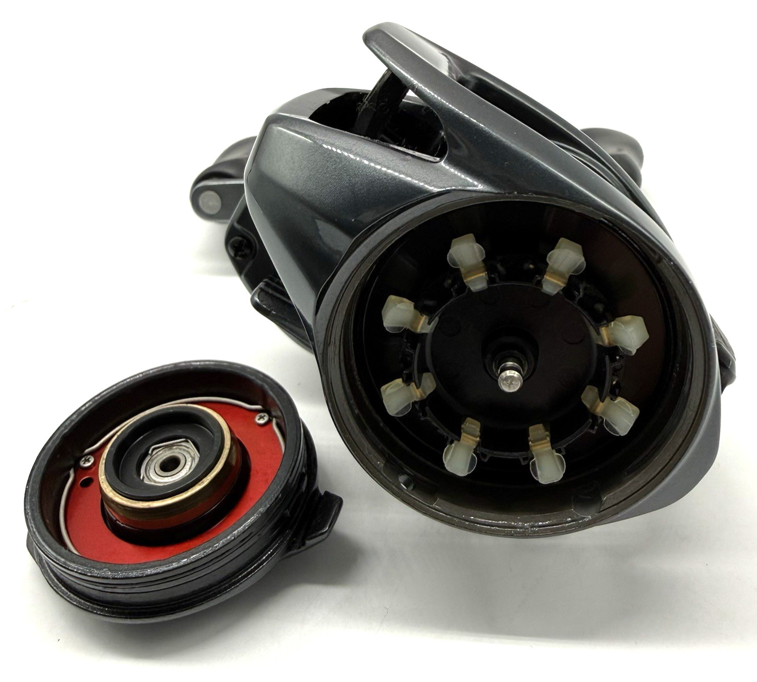 Shimano 24 Scorpion MD 300XG Right Handed Baitcasting Reel with Box JAPAN „MINT“