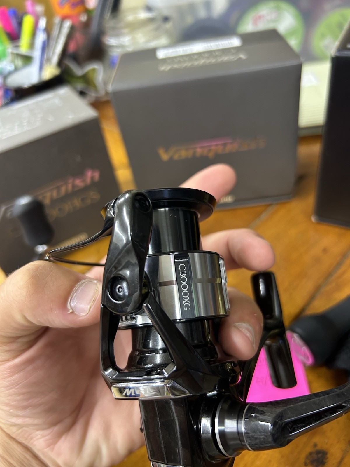 Shimano 23 Vanquish C3000XG Spinning Reel New in Box