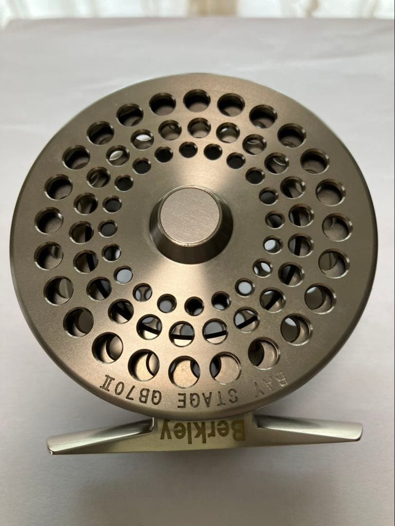 Berkley Baystage GB70Ⅱ Black sea bream drop reel