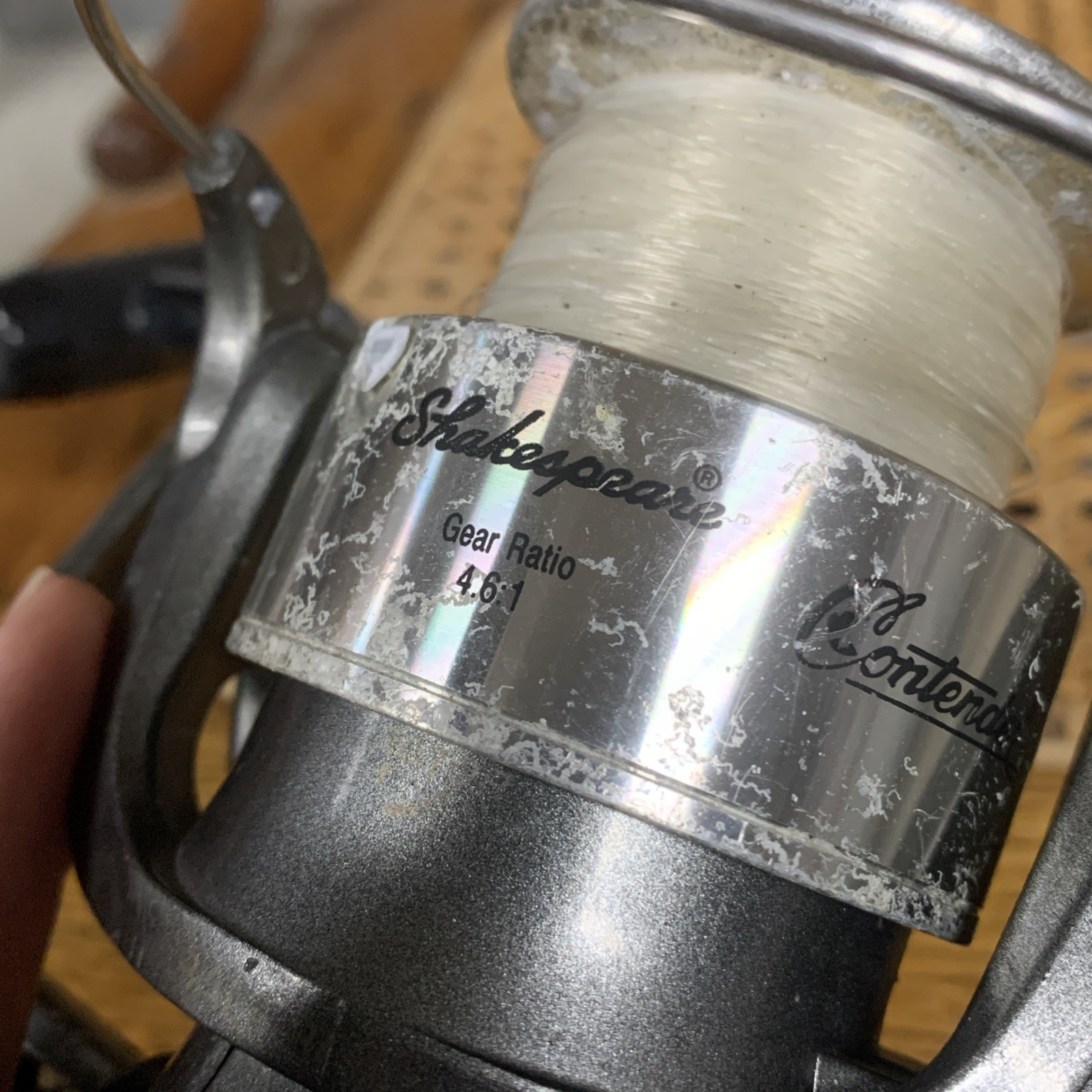 SHAKESPEARE CONTENDER CUSTOM Spinning Reel, Vintage Fishing Tackle