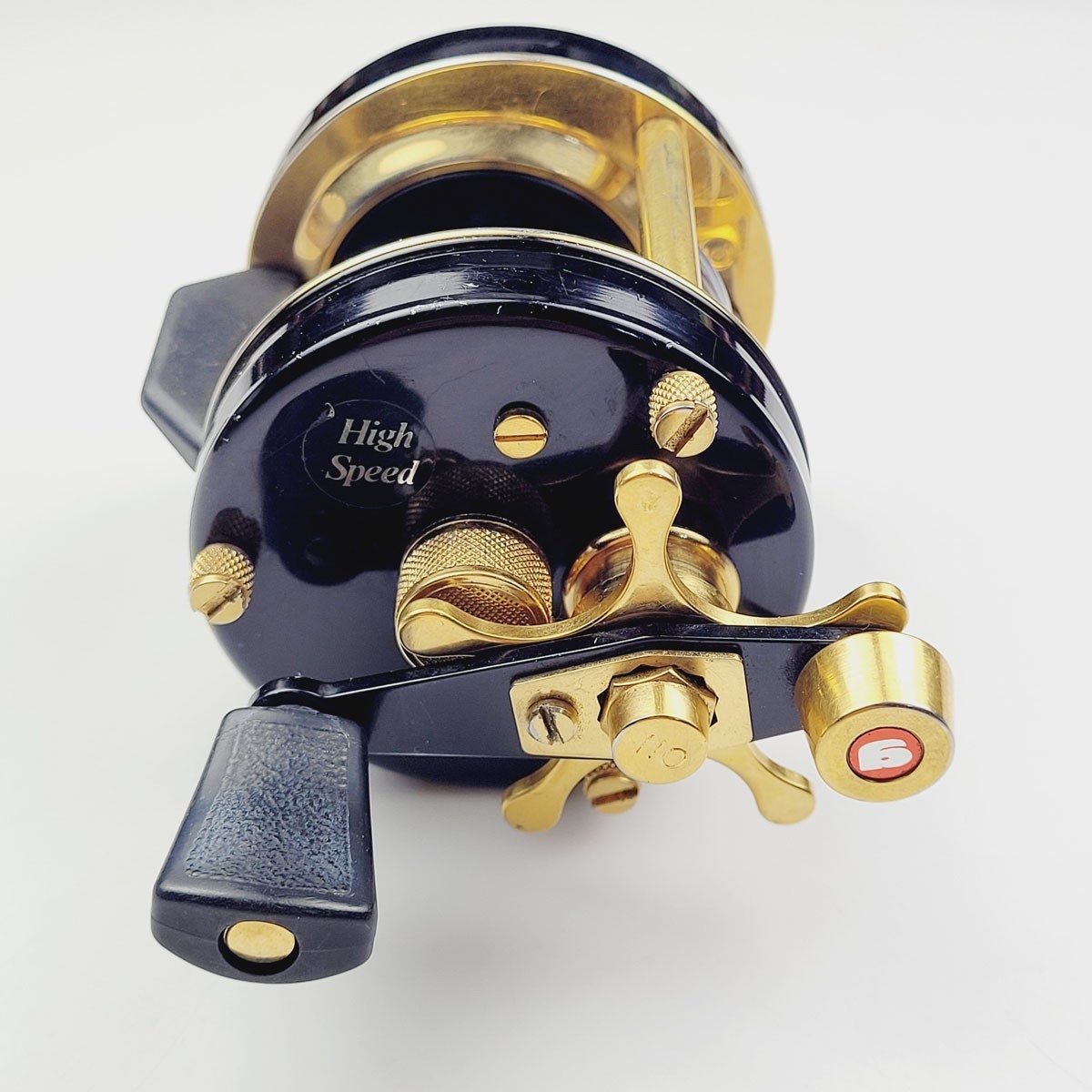 Abu Garcia Ambassadeur 5600 CDL Reel Black Gold Boxed in Wood Box foot # 780100