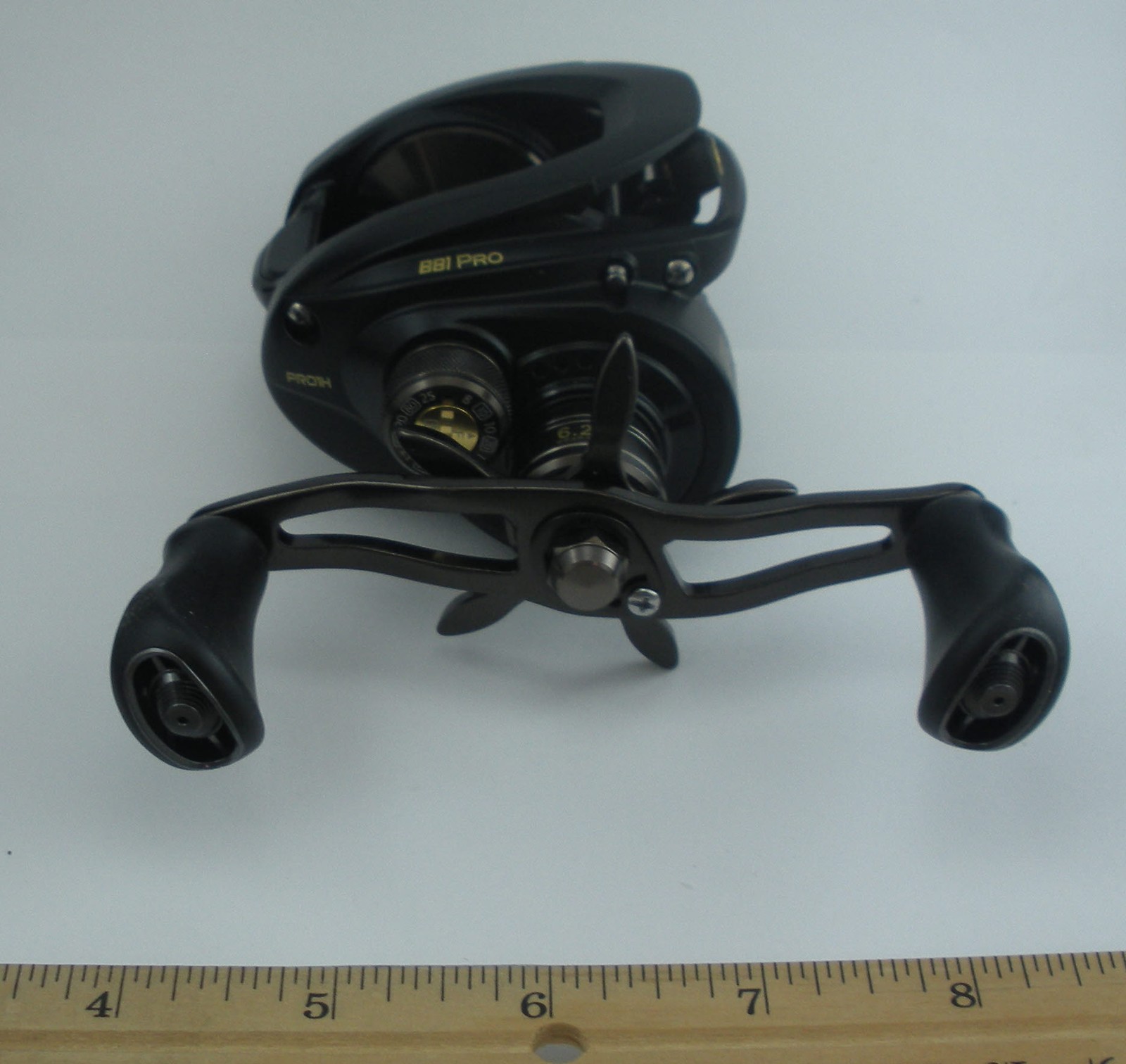 Lews PRO1H Speed Spool Baitcast Reel 10BB Gear Ratio 6.2-1