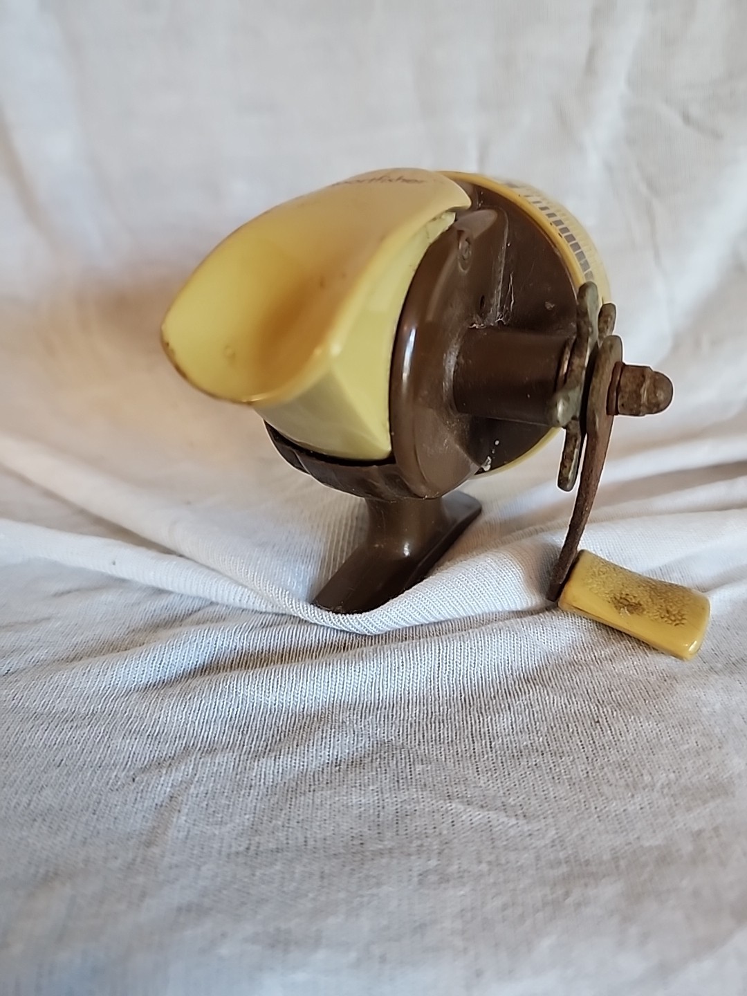 Vintage Kmart Sportfisher 201s Quality Star Drag Spincast Reel
