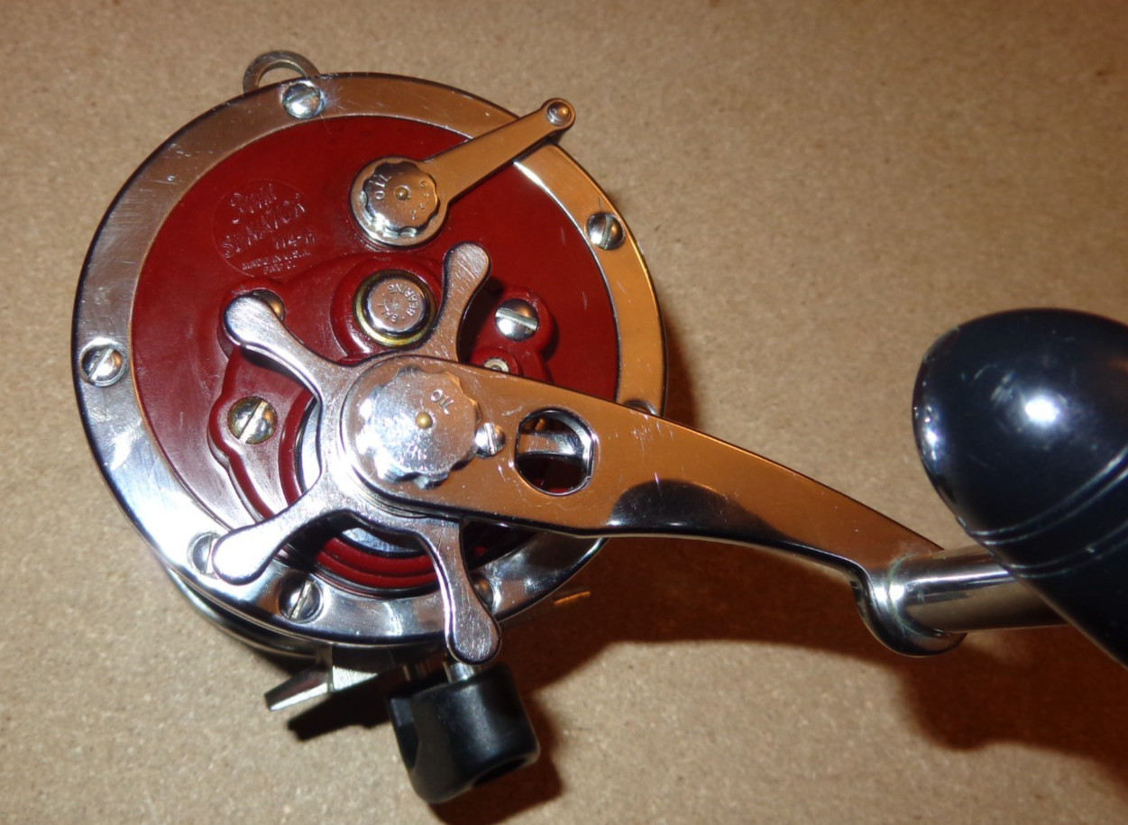 Used Penn Senator 114HLW 6/0 Wide Right-Handed Fishing Reel 114 HLW