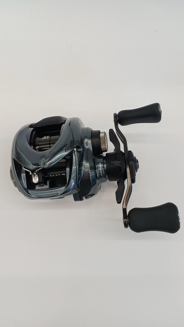 Daiwa Tatula SV TW100HL Baitcasting Reel 10lb Line 7.9oz 7.9 in.
