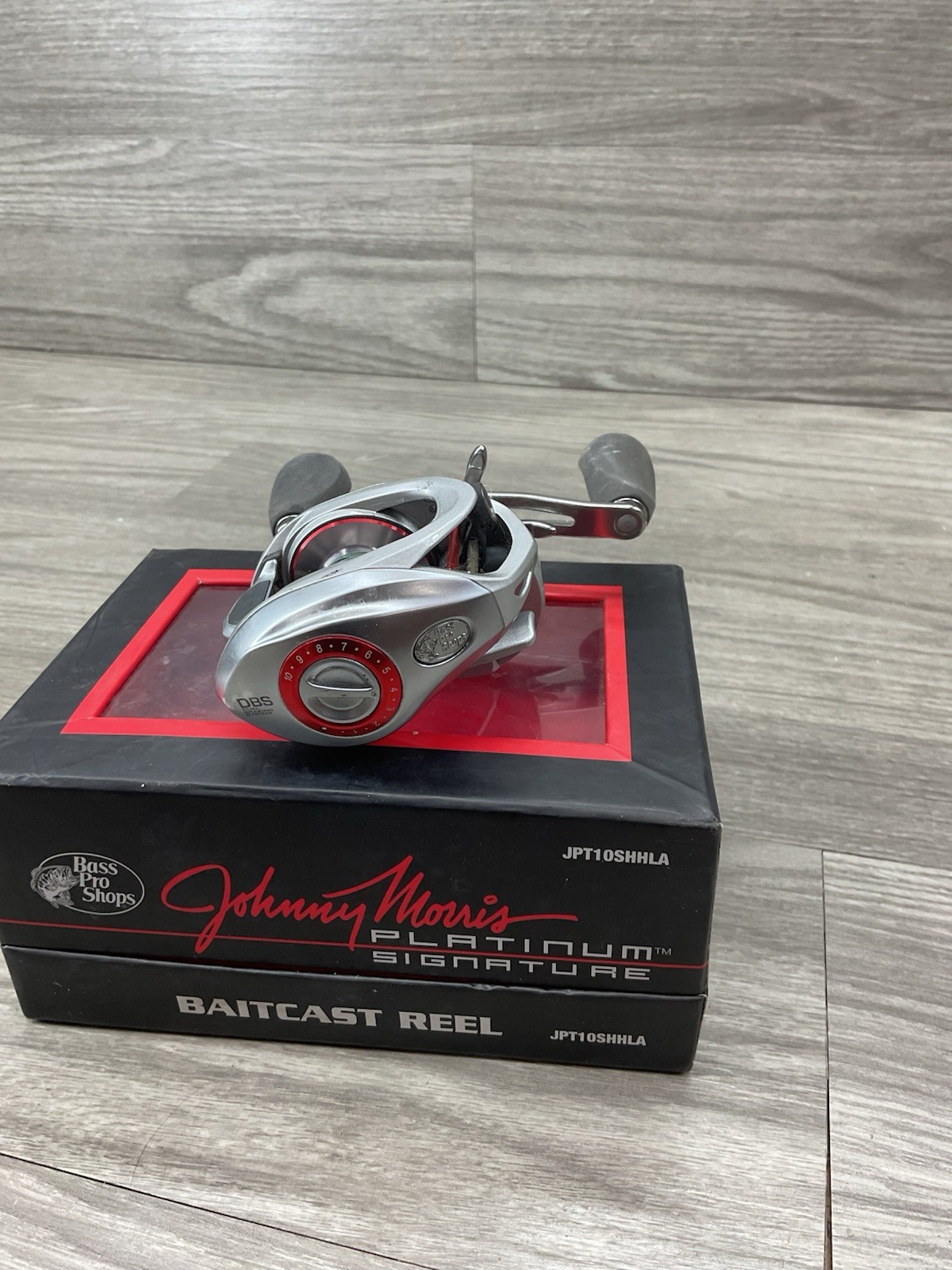 Bass Pro Shops Johnny Morris Platinum Signature LEFT Baitcast Reel JPT10SHHLA