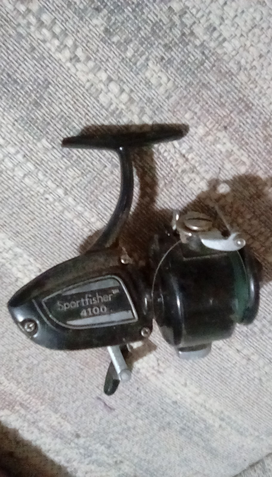 Vintage Sportfisher Reel 4100