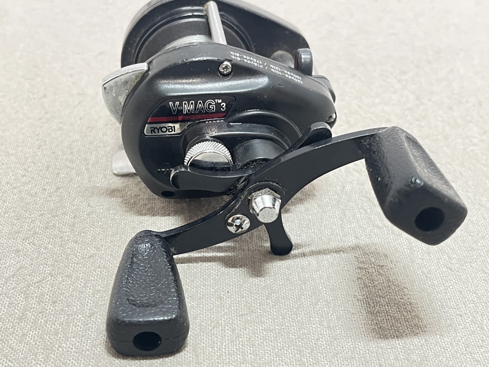 Vintage Ryobi V-MAG 3 Ultra Light Baitcasting Fishing Reel Japan