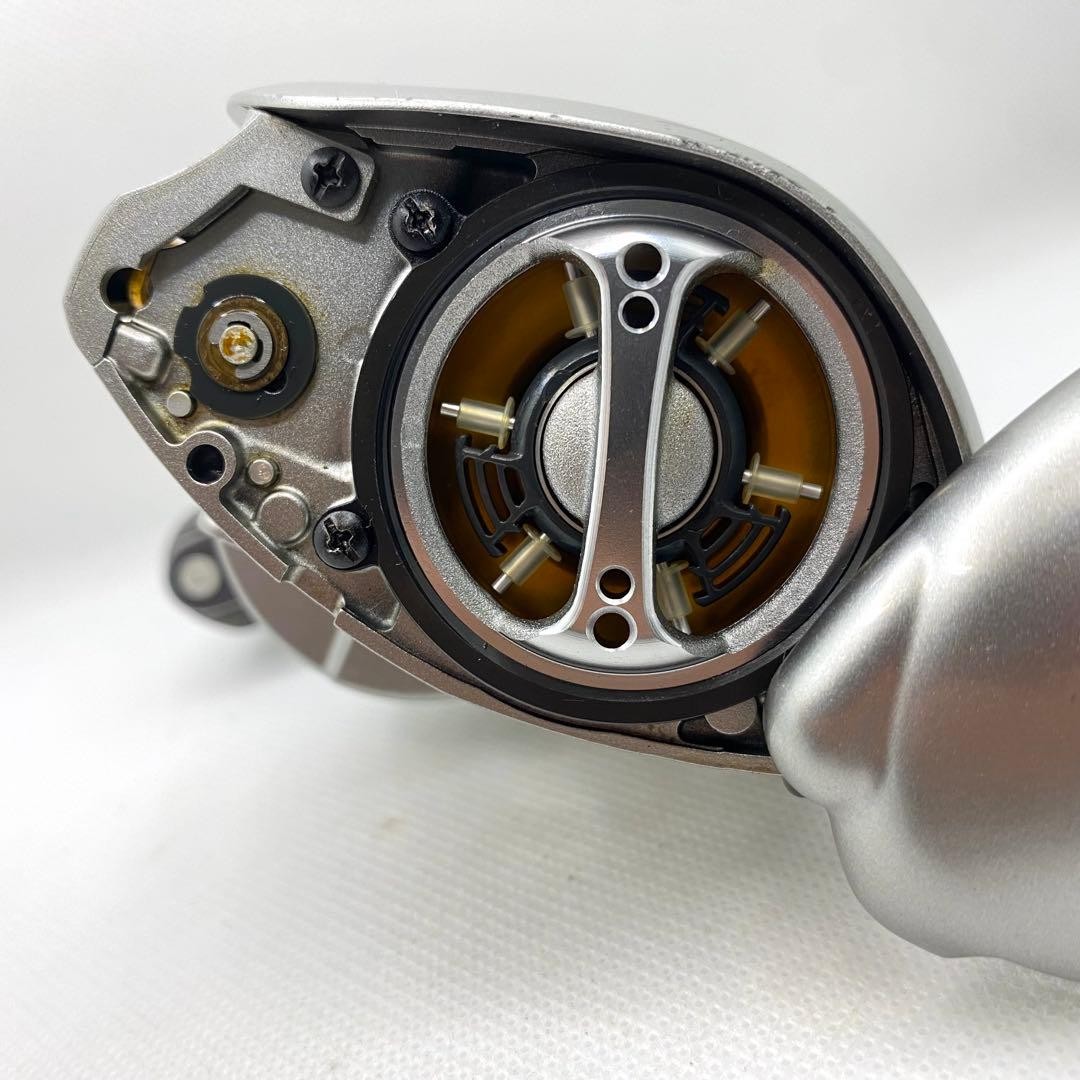 SHIMANO 07 Metanium MG7 Right Handle Fishing Reel Gear Ratio 7.0 1