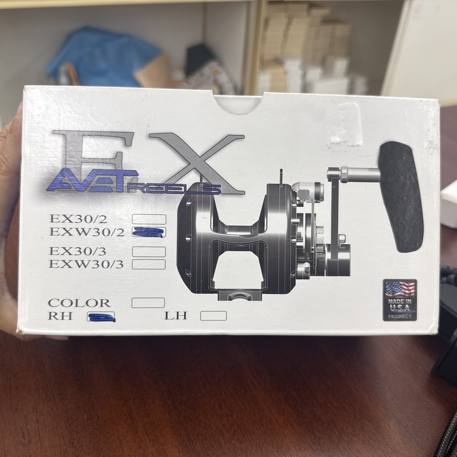 Avet EXW 30/2 Two-Speed Lever Drag Big Game Reel