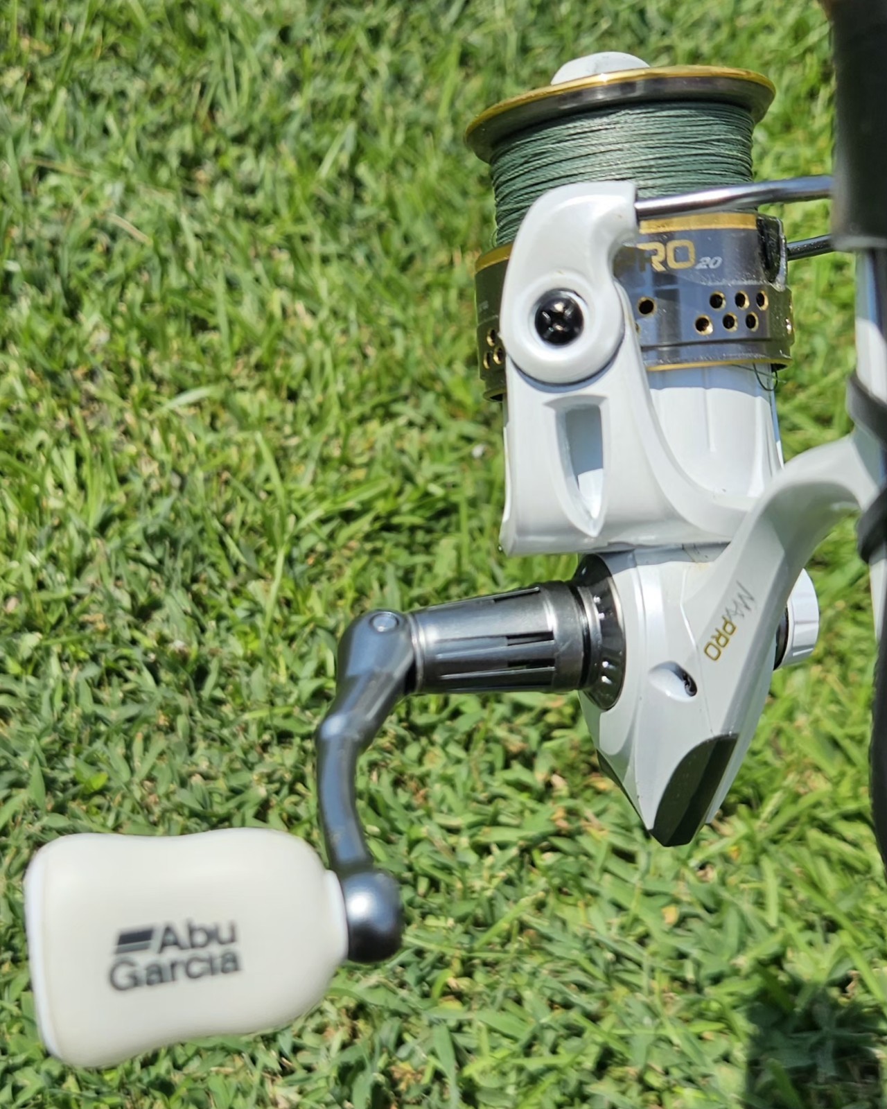 Abu Garcia Max Pro Spinning Reels Size 20 MAXPROSP20. Works.