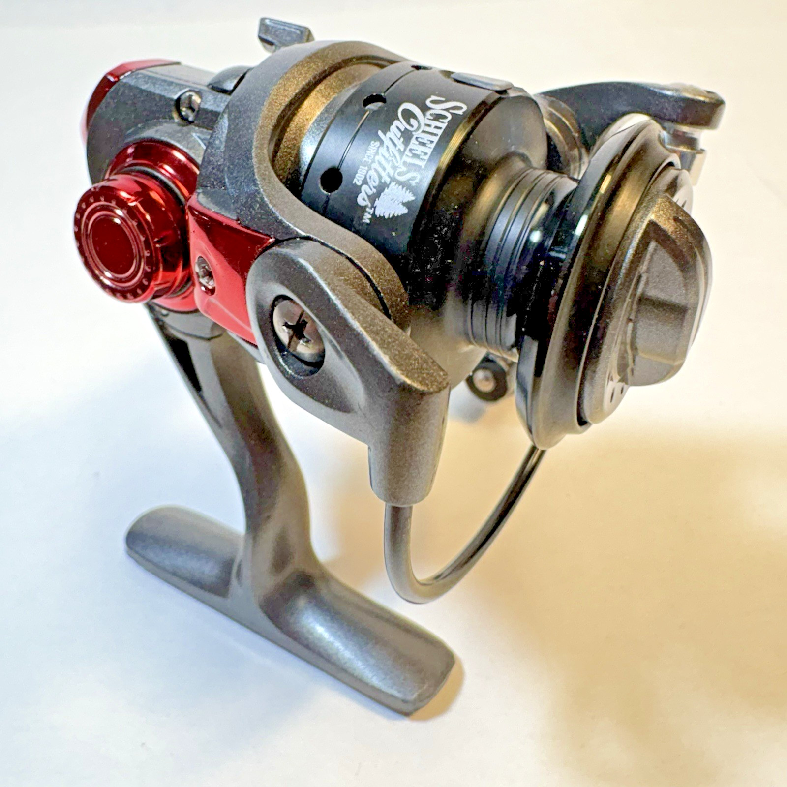 Diawa Fishing Reel Made For Scheels Outfitters 5.2:1 5 Ball Bearings 6 lb 120 yd