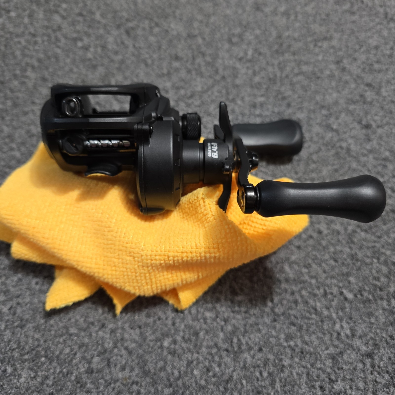 Abu Garcia Max 5 Low Profile Baitcasting Reel MAX5LP-L 300