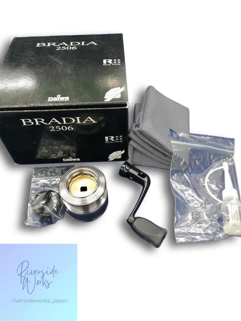 DAIWA BRADIA 2506 Spinning Reel Smooth Operation Fishing Reel