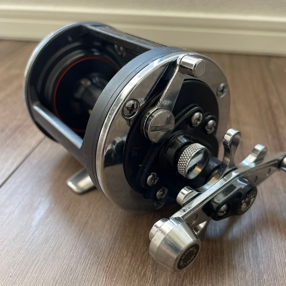Rare Daiwa Sealine 27H Reel Old Model