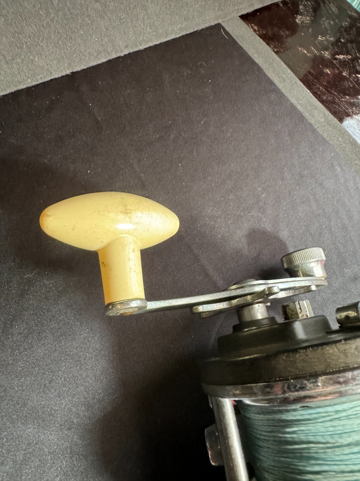 Vintage Ocean City No. 112 Conventional Fishing Reel Made in Phila. USA G5