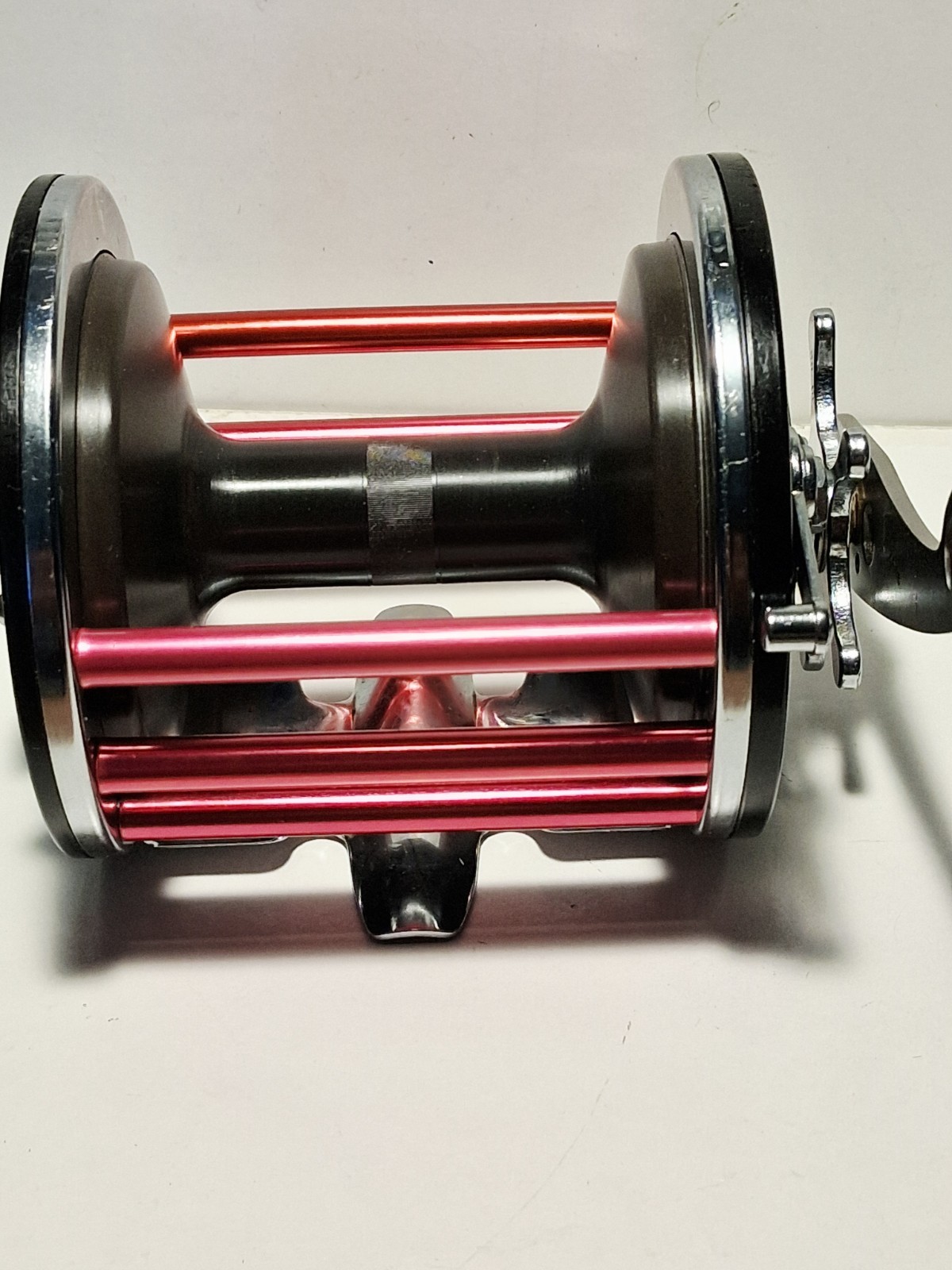 Penn Reels, Long Beach 68, 4/0 wide Aluminum spool reel. Vintage. U.S.A Made.