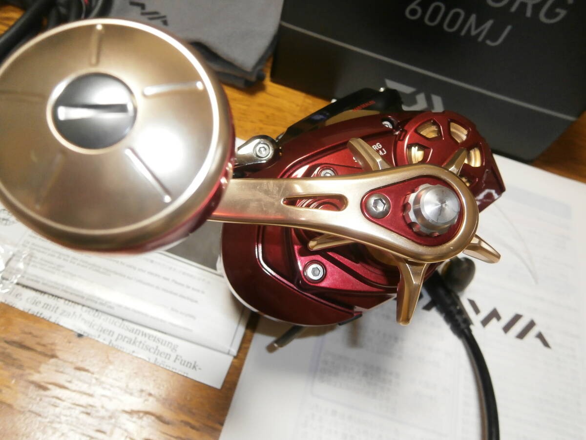 DAIWA Electric Reel SEABORG 600MJ RH Right 3.6:1 Saltwater Fishing Exc+++
