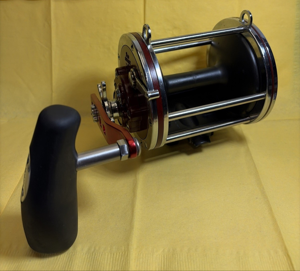 Newell Black Marlin Special Extra Wide 3.53″ Penn Senator 114H 6/0 Fishing Reel