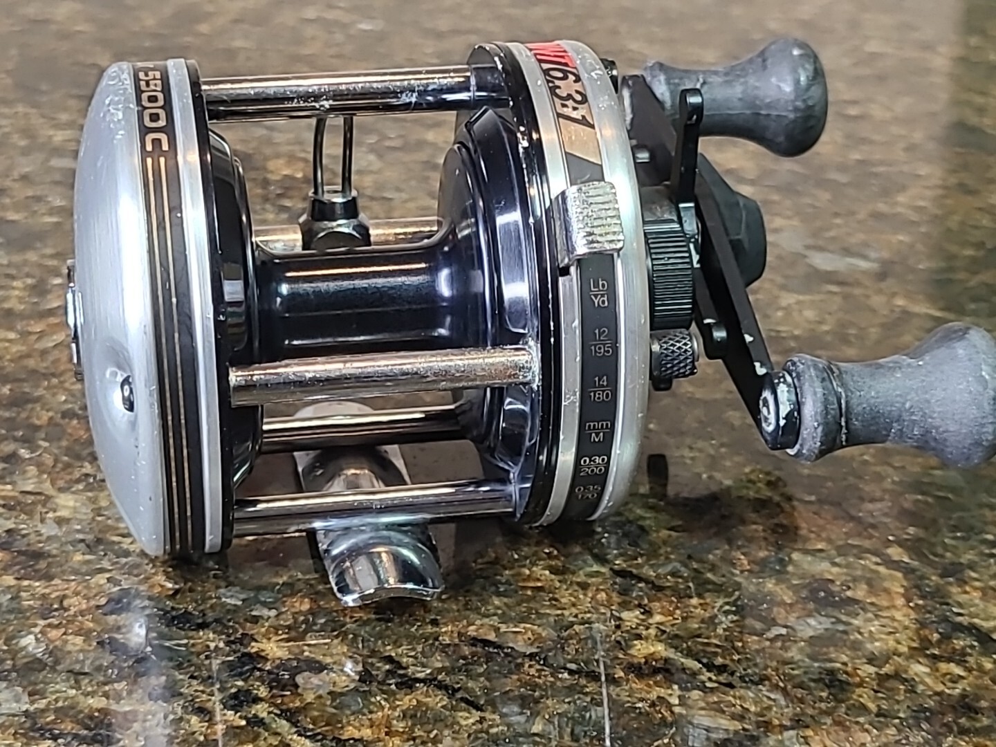 ABU Garcia Ambassadeur 5500-C SPRINT 6.3:1 Baitcasting Fishing Reel EUC