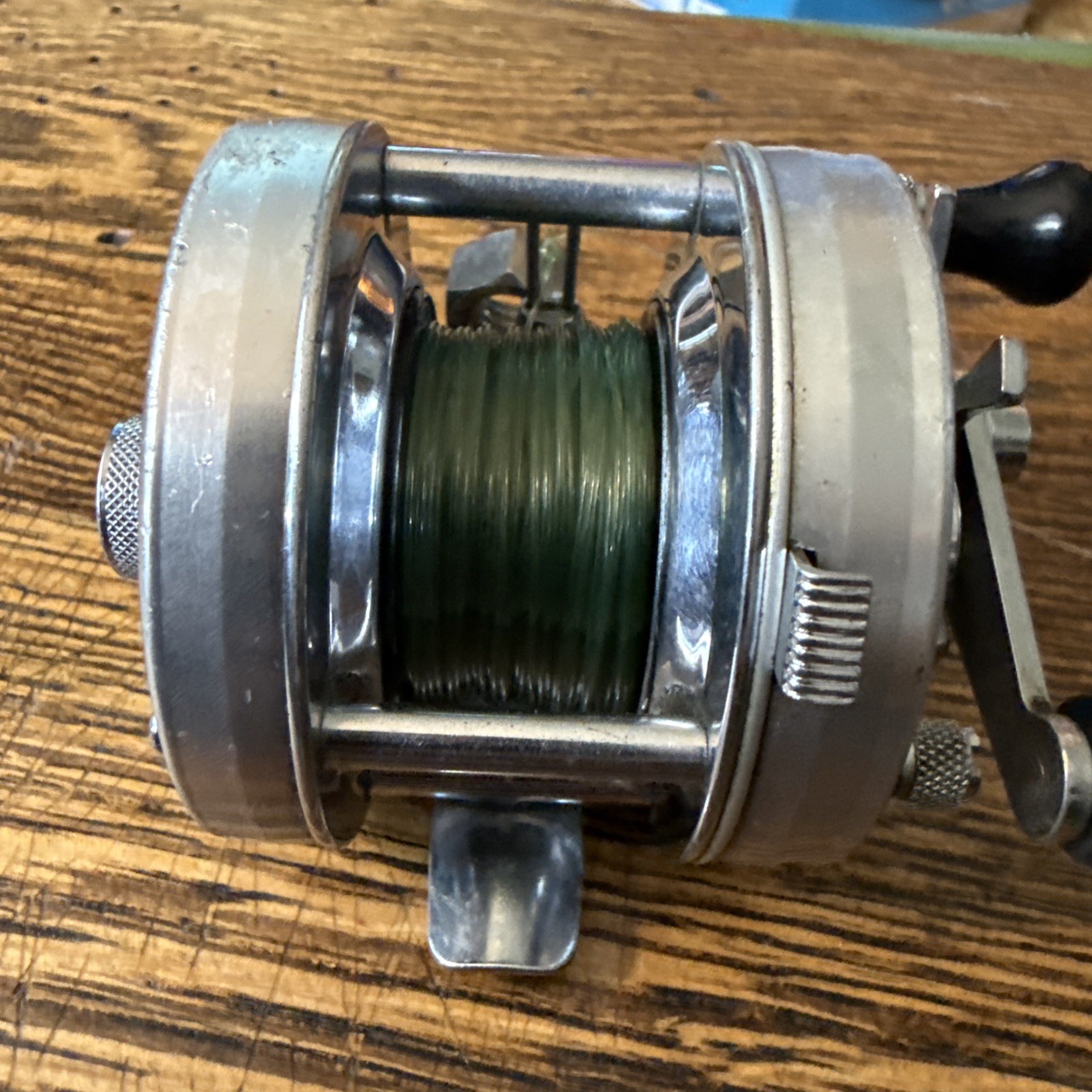 Vintage Abu Garcia Ambassador 4500C # 770400 Fishing Reel Silver Works great