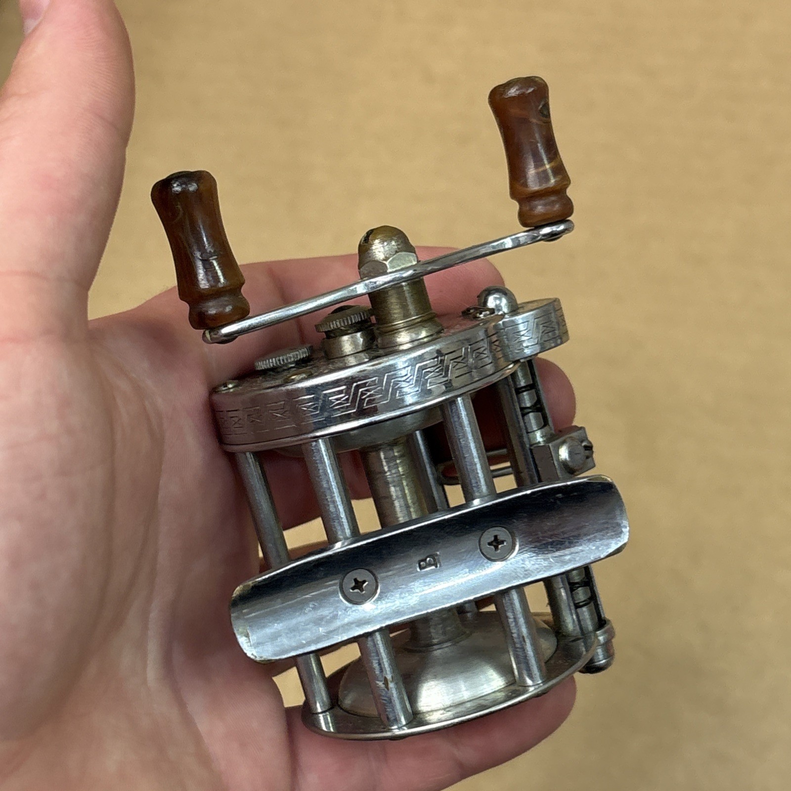 Pflueger Akron 1893L Fishing Reel