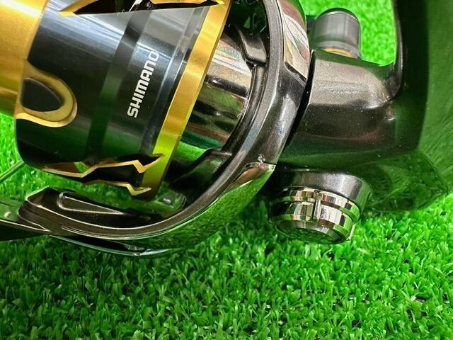 Shimano 20 Twin Power 4000PG Spining Reel Gear Rate 4.4 From Japan