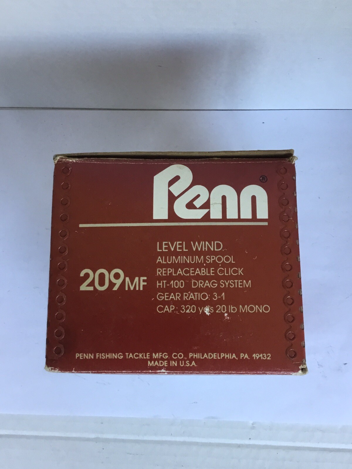 Nice Reel Box Penn 209MF Level Wind Reel Box Only, Nice condition.