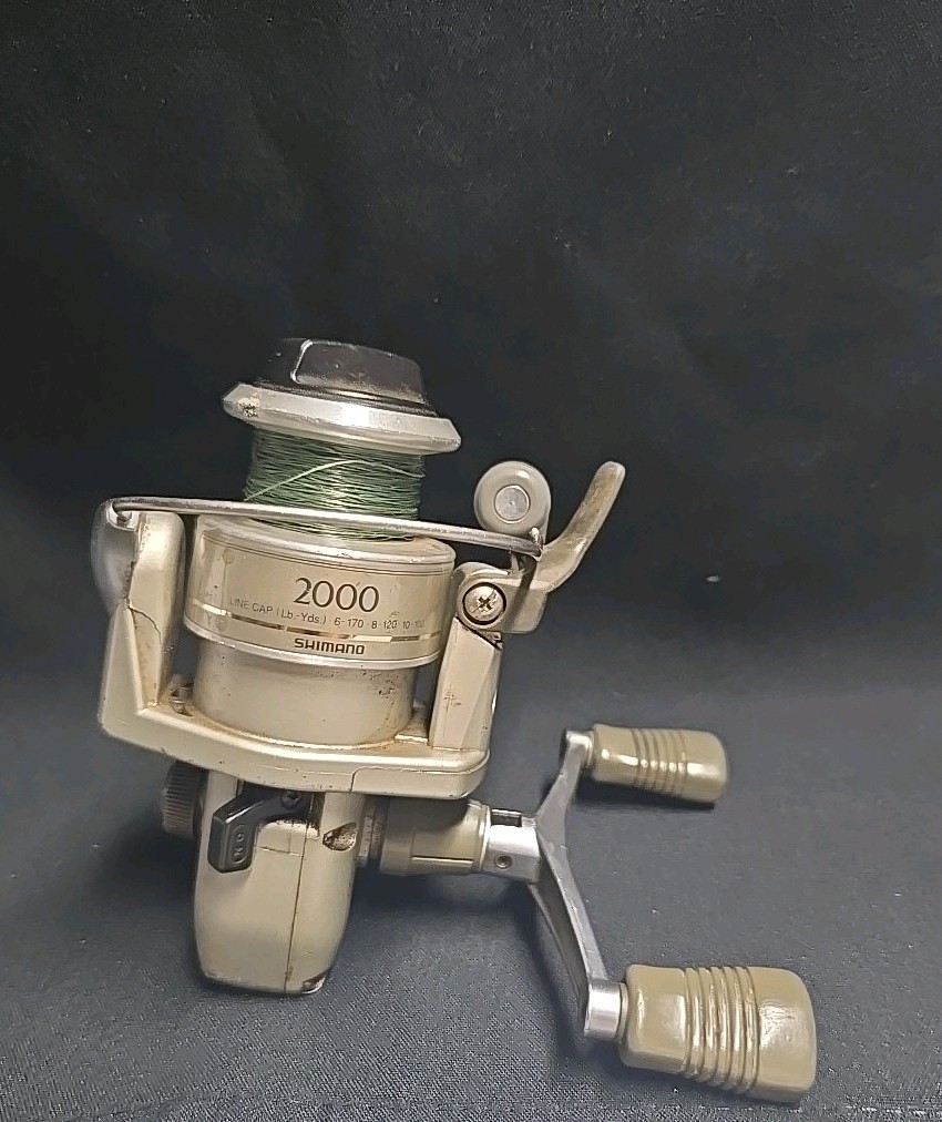Vintage SHIMANO Spirex RG2000 Spinning Reel Quickfire II Pre-Owned
