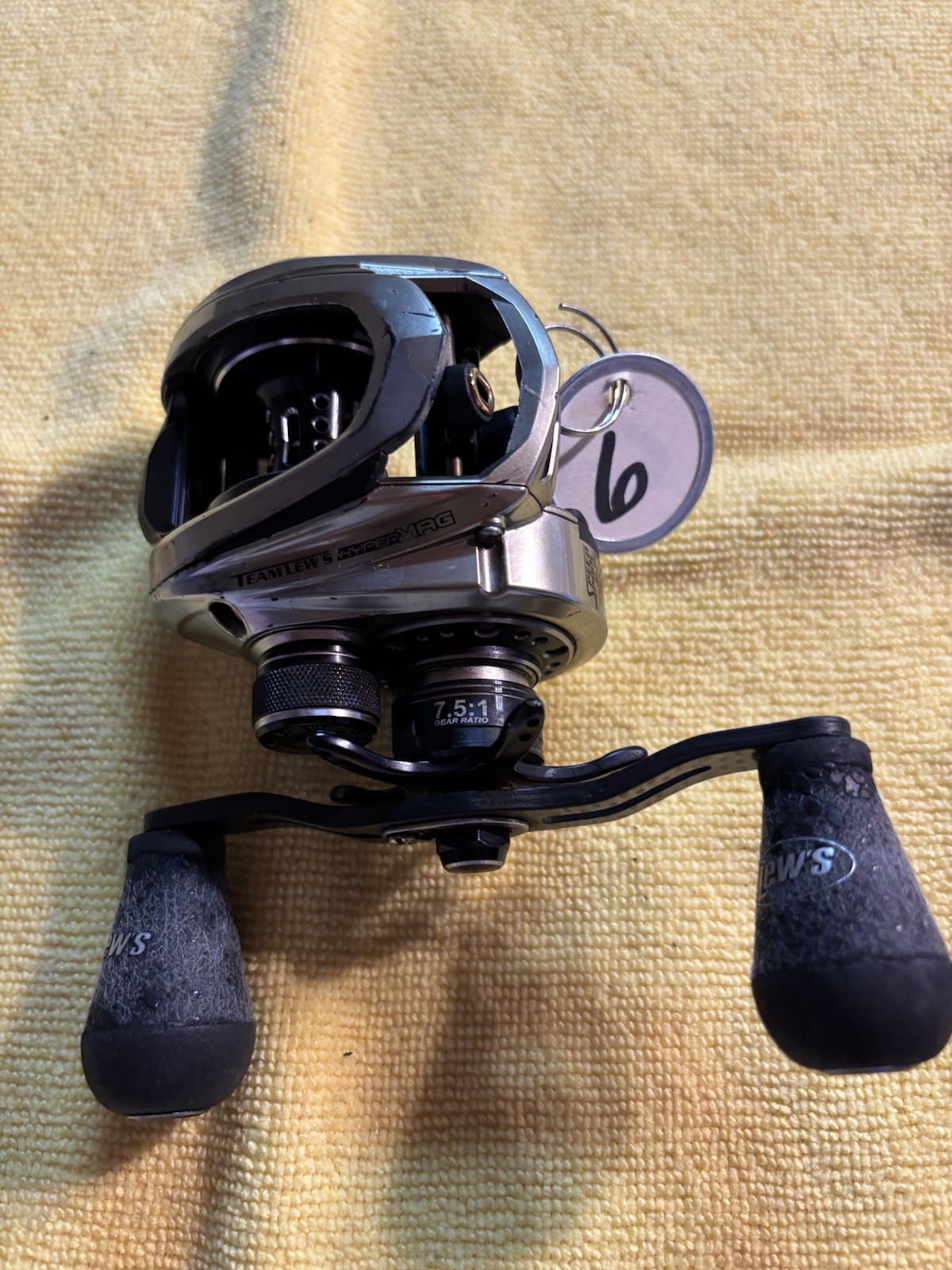 Lew’s HyperMag Baitcasting Reels