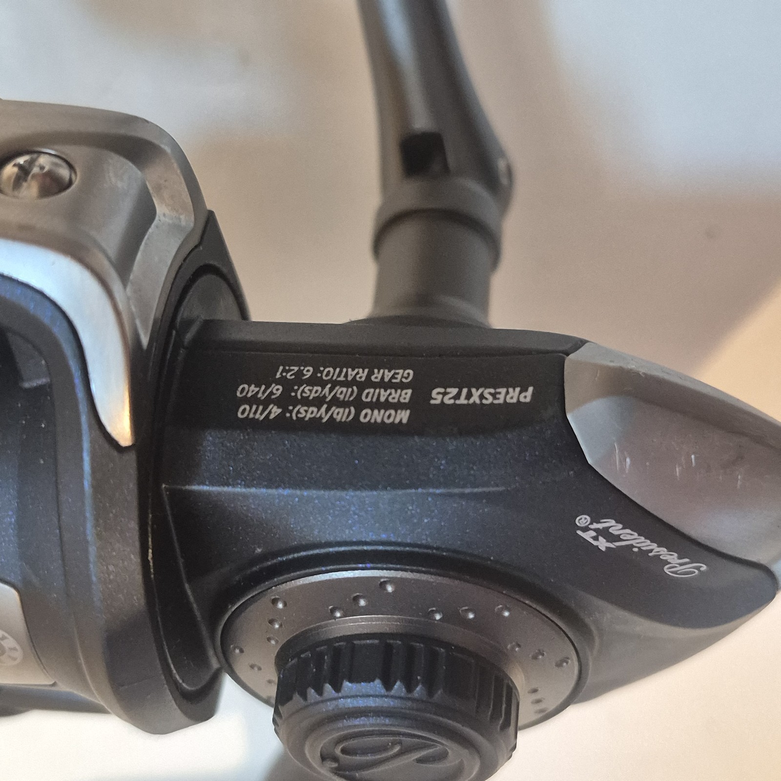 Pflueger President XT Spinning Fishing Reel Presxt 25 Fishing Gear Blue