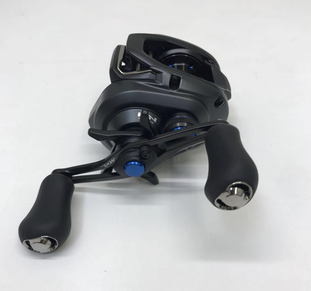 Shimano 19 SLX MGL 71 Left Handle Baitcast Reel In Box