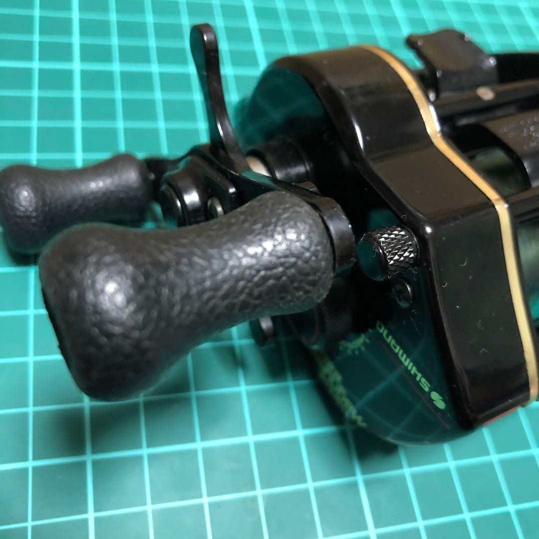 SHIMANO Bantam Magnum Light 2200WSG Speedmaster Baitcasting Reel Old Model