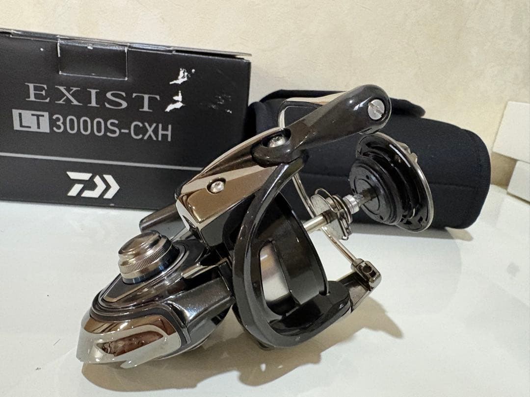 Daiwa 18 Exist LT3000S CXH body 206609