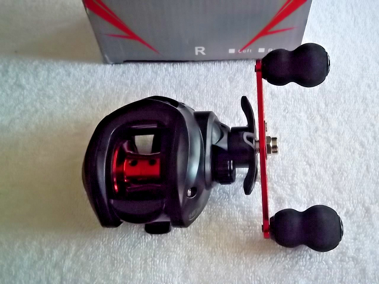LIIINGCO Baitcasting Fishing Reel – 7.2:1 Gear Ratio, 18+1 BB / 10GK-22-LB MAX D