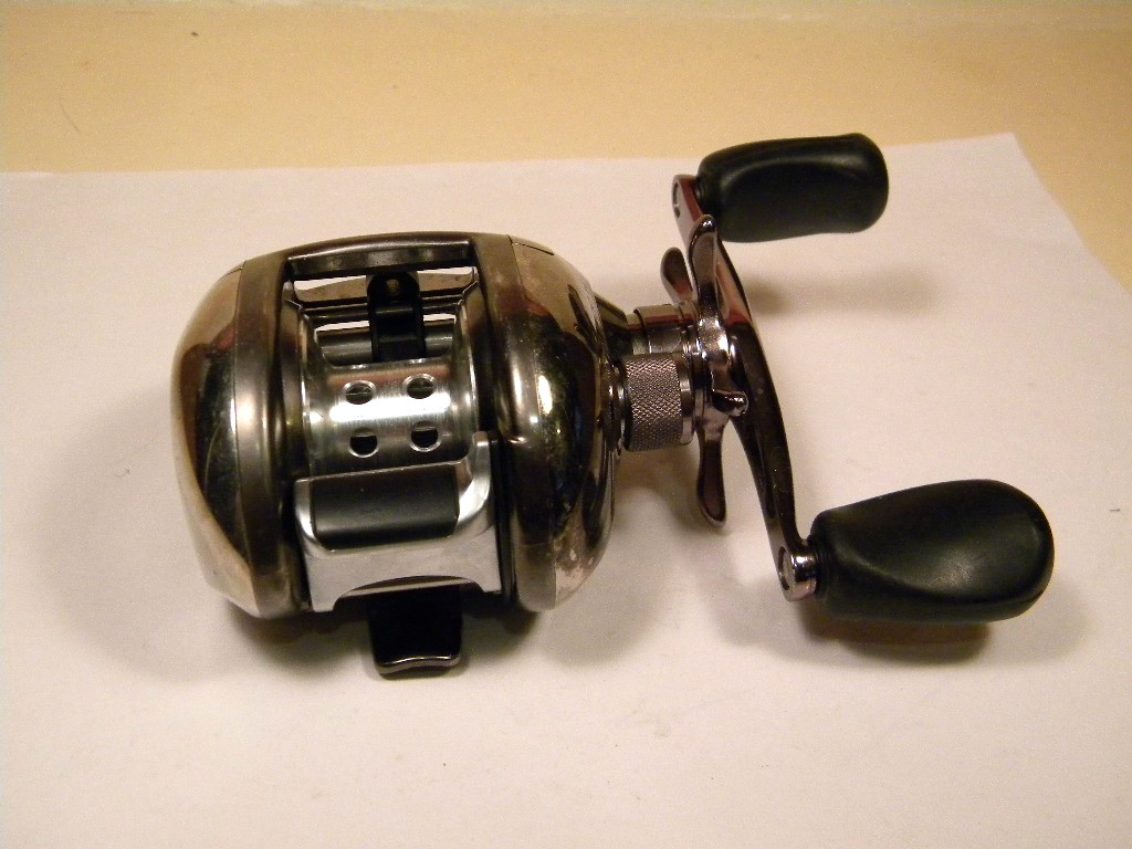 Bass Pro Shops Johnny Morris XPS JMX 1000 H High Speed baitcast reel